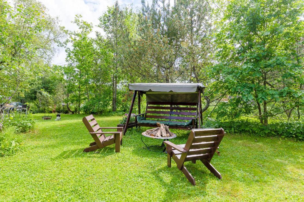 Poppelstrand Nuuksio, Pet Friendly Guest Apartment Ngoại thất bức ảnh